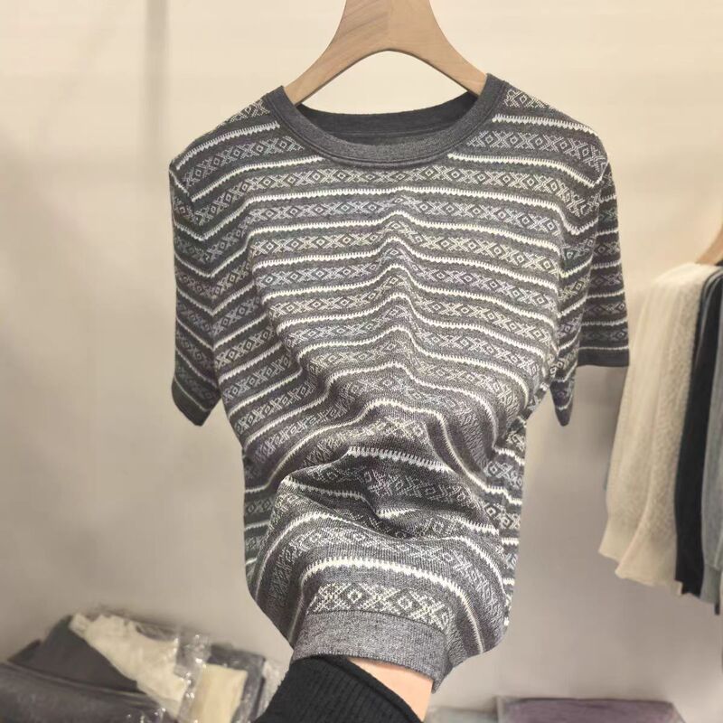 [New Korean Style] Spring and Summer Design Contrasting Color Striped Knitwear D16
