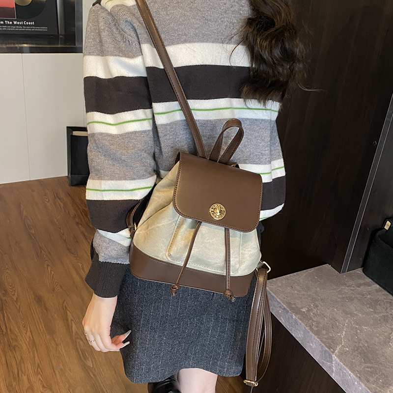 2026 Korean Style Casual Versatile Niche Backpack Early Autumn New Model for Going Out and Commuting Autumn and Winter Backpack 2026 Korean Style Casual Versatile Niche Backpack Early Autumn New Model for Going Out and Commuting Autumn and Winter Backpack