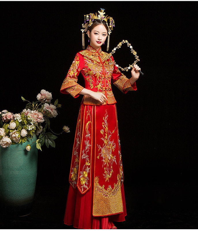Traditional Chinese Clothing Chinese wedding dress slim toast dress bride cheongsam girl