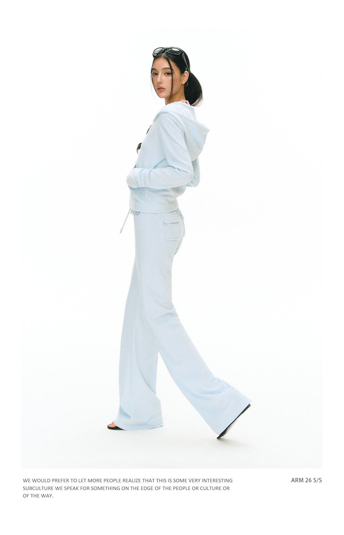 ARISEISM Zip-Up Cropped Sweatshirt Set