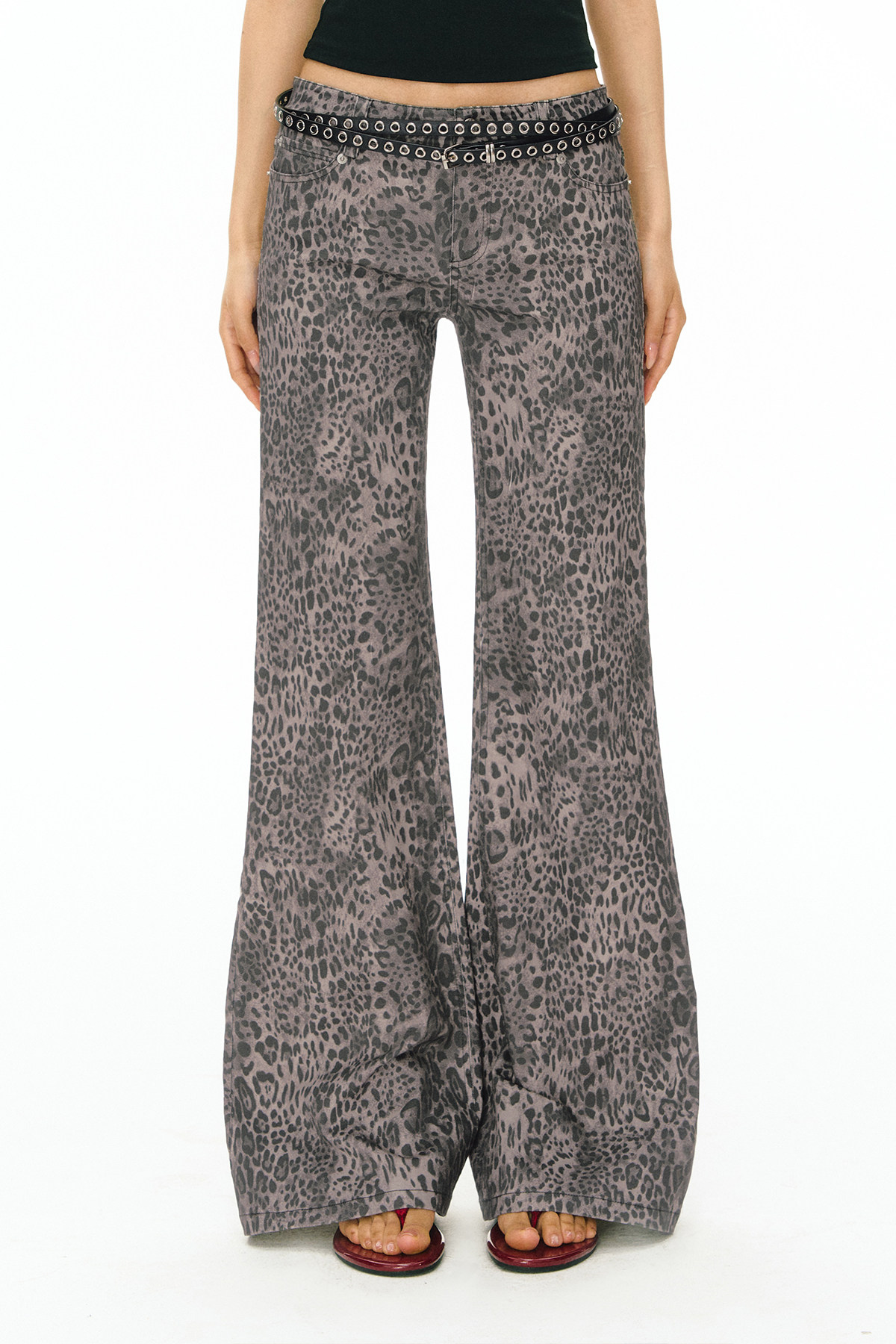ARISEISM Leopard Print Low-Rise Flare Pants