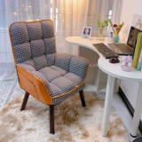 Компьютерные стулья предоставляют удобное длинное задних стул общежитие общежитие