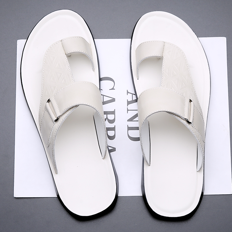 2026 Summer Men's Genuine Leather Casual Non-Slip Soft Sole Outdoor Driving Sandals White Personalized British Style Beach Shoes