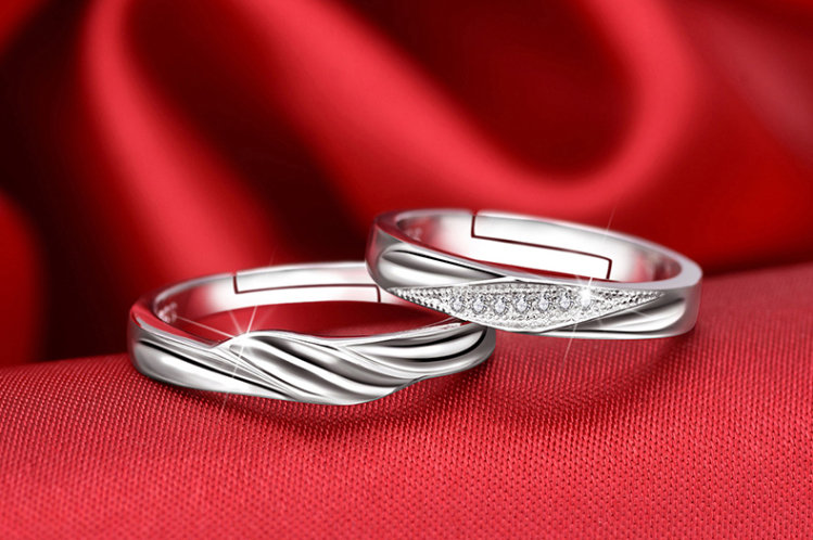Cặp vợ chồng bạc sterling nhẫn đôi nam nữ trang sức chữ Nhật Bản và Hàn Quốc đơn giản nhẫn đỏ s925 kim cương mở nhẫn cưới nhẫn vàng nữ 18k
