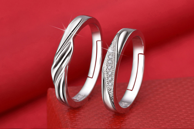 Cặp vợ chồng bạc sterling nhẫn đôi nam nữ trang sức chữ Nhật Bản và Hàn Quốc đơn giản nhẫn đỏ s925 kim cương mở nhẫn cưới nhẫn vàng nữ 18k