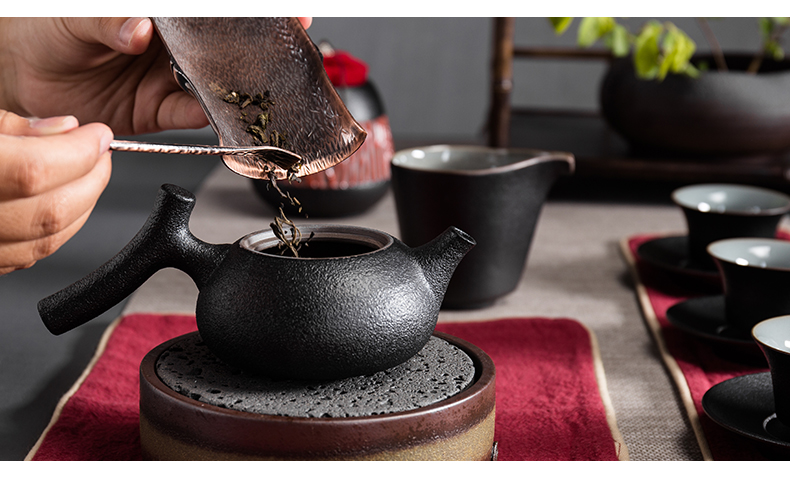 True sheng kung fu tea set suit of black ceramic teapot teacup restoring ancient ways of a complete set of Japanese coarse TaoChan tea tea