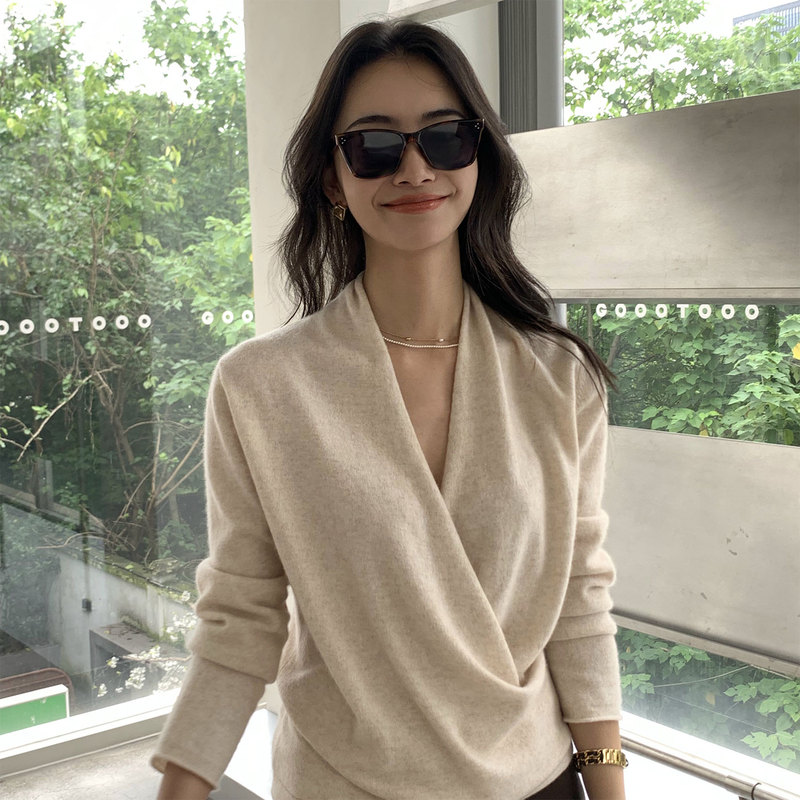 V-Neck Cashmere Sweater for Women, Autumn and Winter Solid Color Loose Pullover Sweater, Cross-Neck Wrap Top, Knitted Wool Base Layer