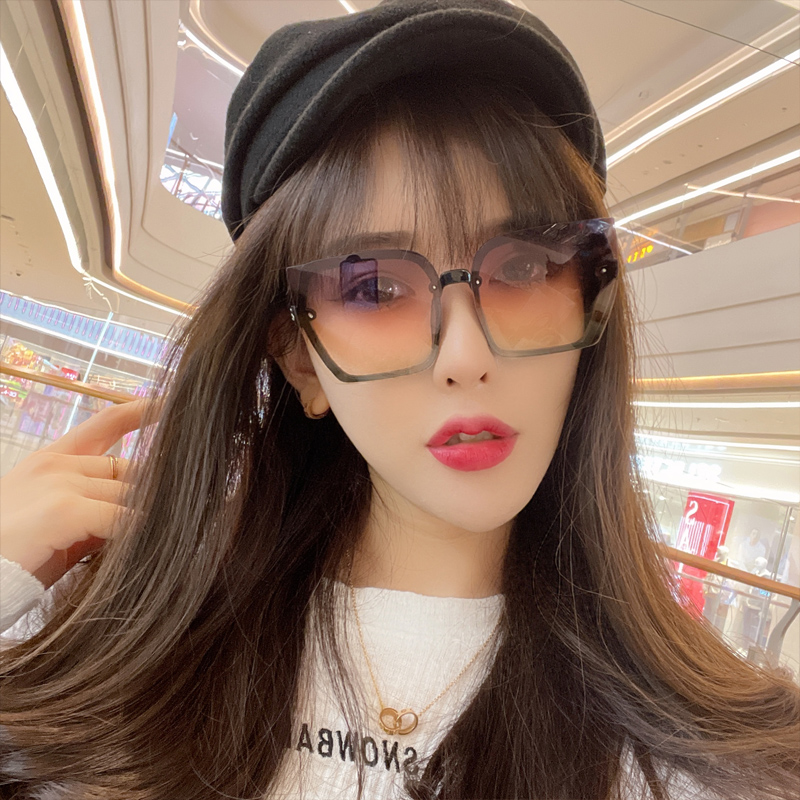 Black Frame Purple Yellow Sheet (Bag Cloth)glasses female Online red money Sunglasses ultraviolet-proof ma'am Sunglasses 2021 new pattern fashion eye Korean version tide Retro