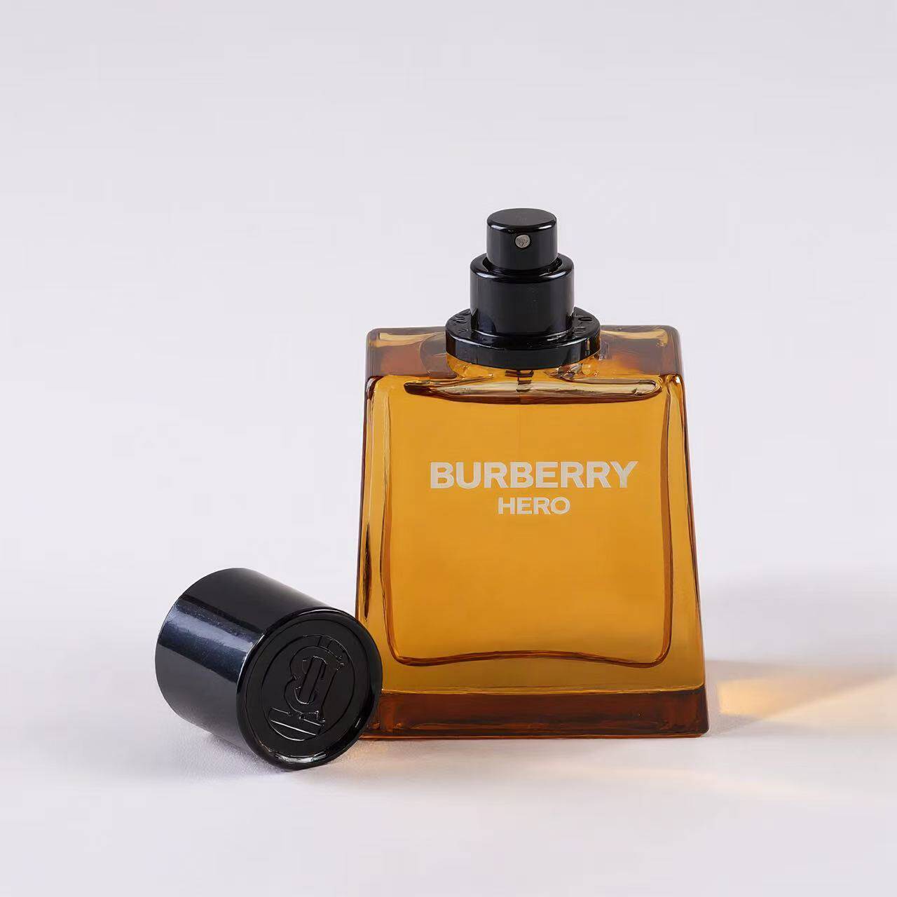 BURBERRY博柏利Hero骏勇之心香水：硬核测试后，我敢说这是男士香水界的