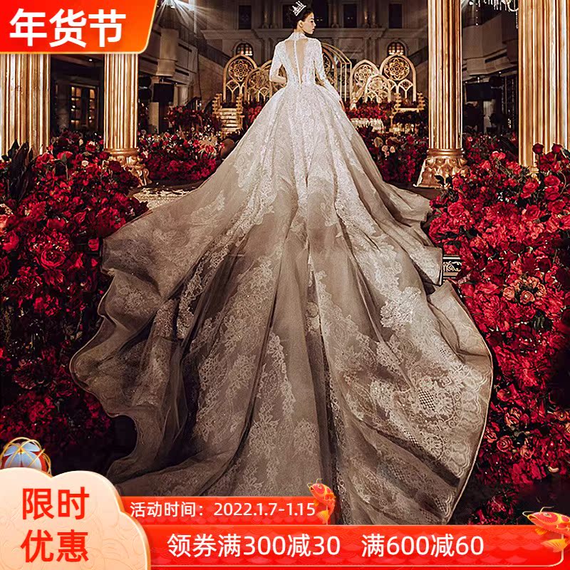 Long sleeve wedding dress 2021 new bride heavy industry luxury advanced sense long tailing court Wind small man main yarn winter