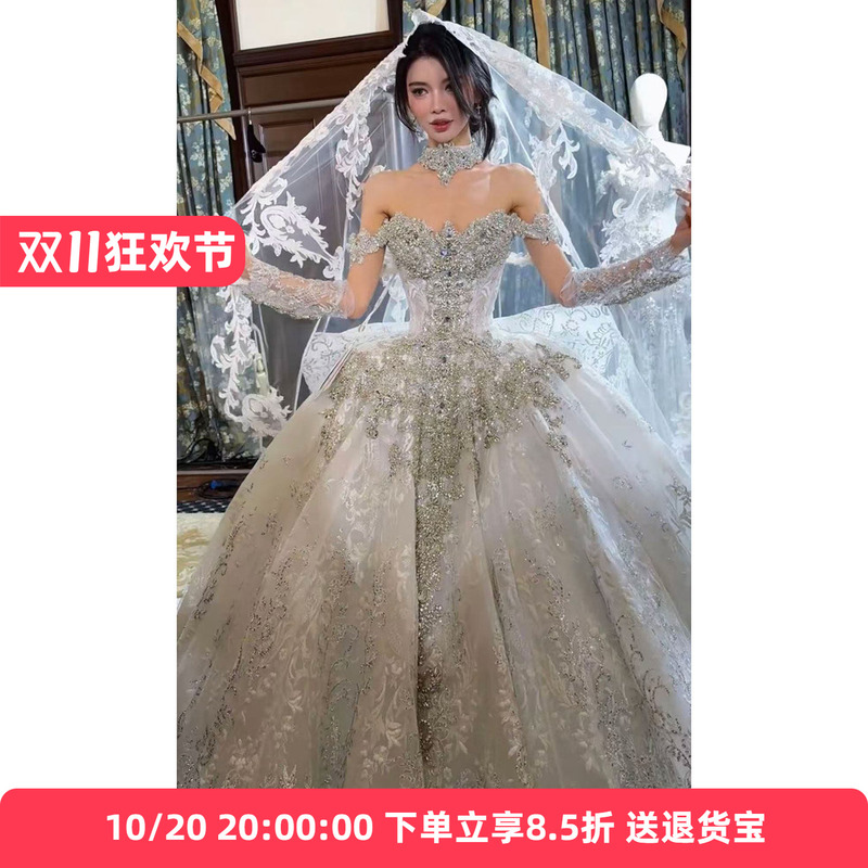 One-Shoulder Wedding Dress for Brides, 2026 New Autumn Style, Heavy-Duty Luxury with a Large Train, High-End Texture, Stunning Princess Style