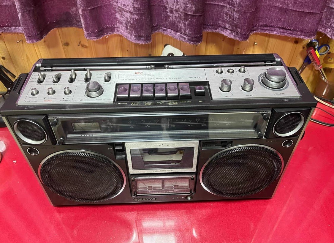 希少 80年代銘機】サンヨー Sanyo MR-V9 ラジカセ ビンテー