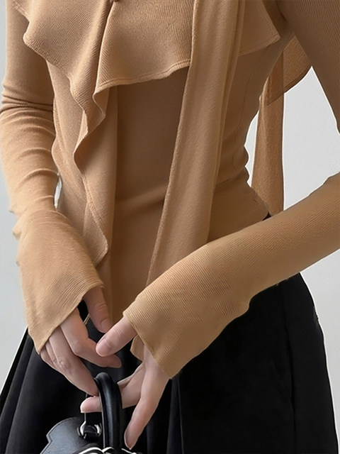 Korean-Style Outfit with Ribbon and Ruffle Trim, Knitted Sweater for Women, Autumn and Winter Design, Unique and Stylish, Super Pretty Top