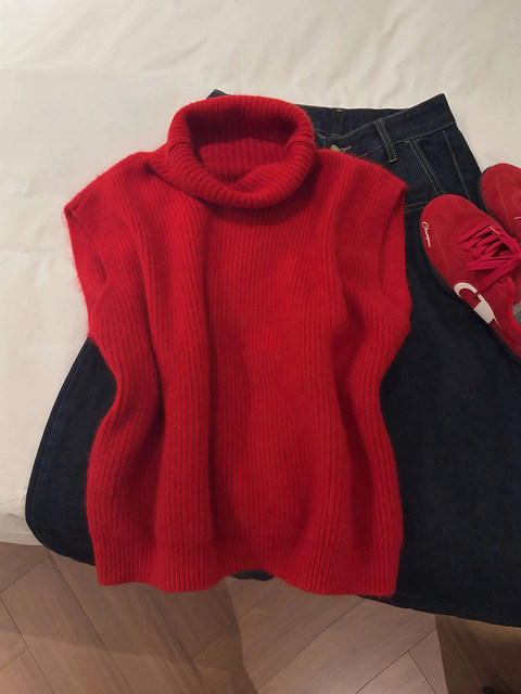 Casual Style Pile-Neck Warm Knitted Vest for Women, Autumn and Winter Korean Style Layered Sleeveless Sweater Vest with a High-End Feel