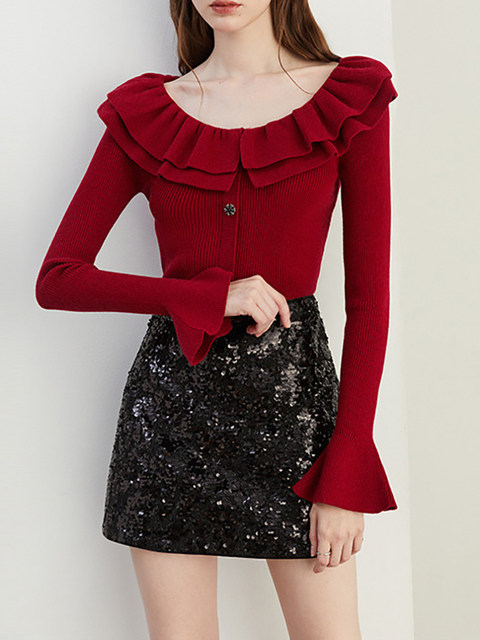 Autumn and Winter Ruffled Slim-Fit Beautiful Knit Sweater for Women, Stunning Red New Year Base Layer Top