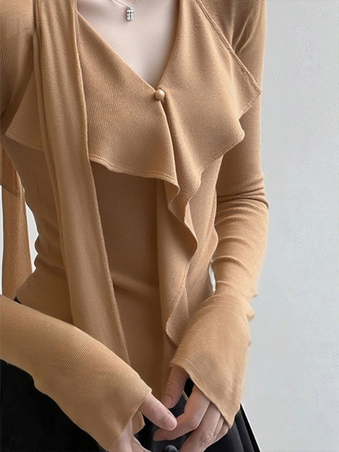 Korean-Style Outfit with Ribbon and Ruffle Trim, Knitted Sweater for Women, Autumn and Winter Design, Unique and Stylish, Super Pretty Top