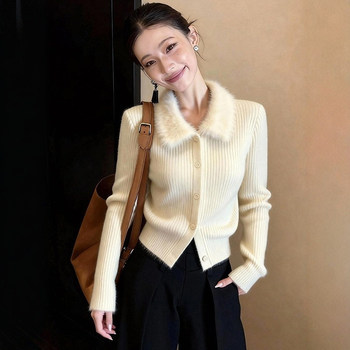 Korean-Style High-End Knitted Cardigan with Fur Collar for Women, Perfect for Autumn and Winter, a Very Stylish Thickened Sweater