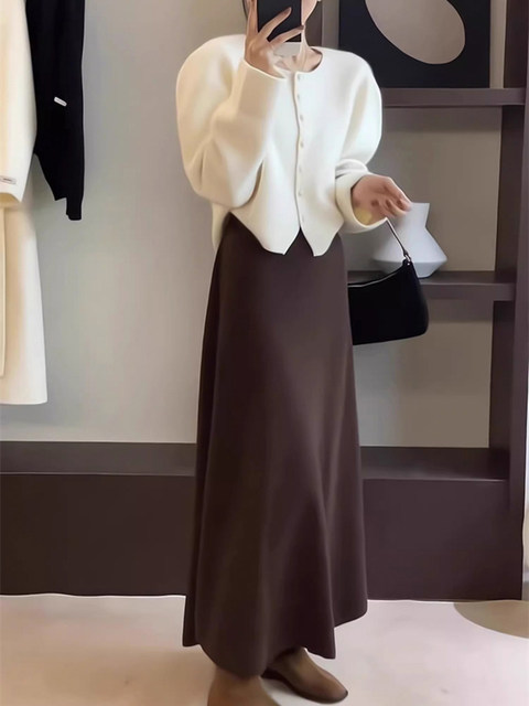 Autumn and Winter Thick Wool Knitted Skirt for Women, High-Waisted, Slimming A-Line Skirt, Elegant Umbrella Skirt, Long Skirt for Petite Women