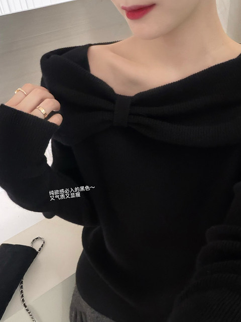 Autumn and Winter Korean Style One-Shoulder Bow-Knot Elegant Knit Sweater for Women, Unique and Super Stylish Red Top