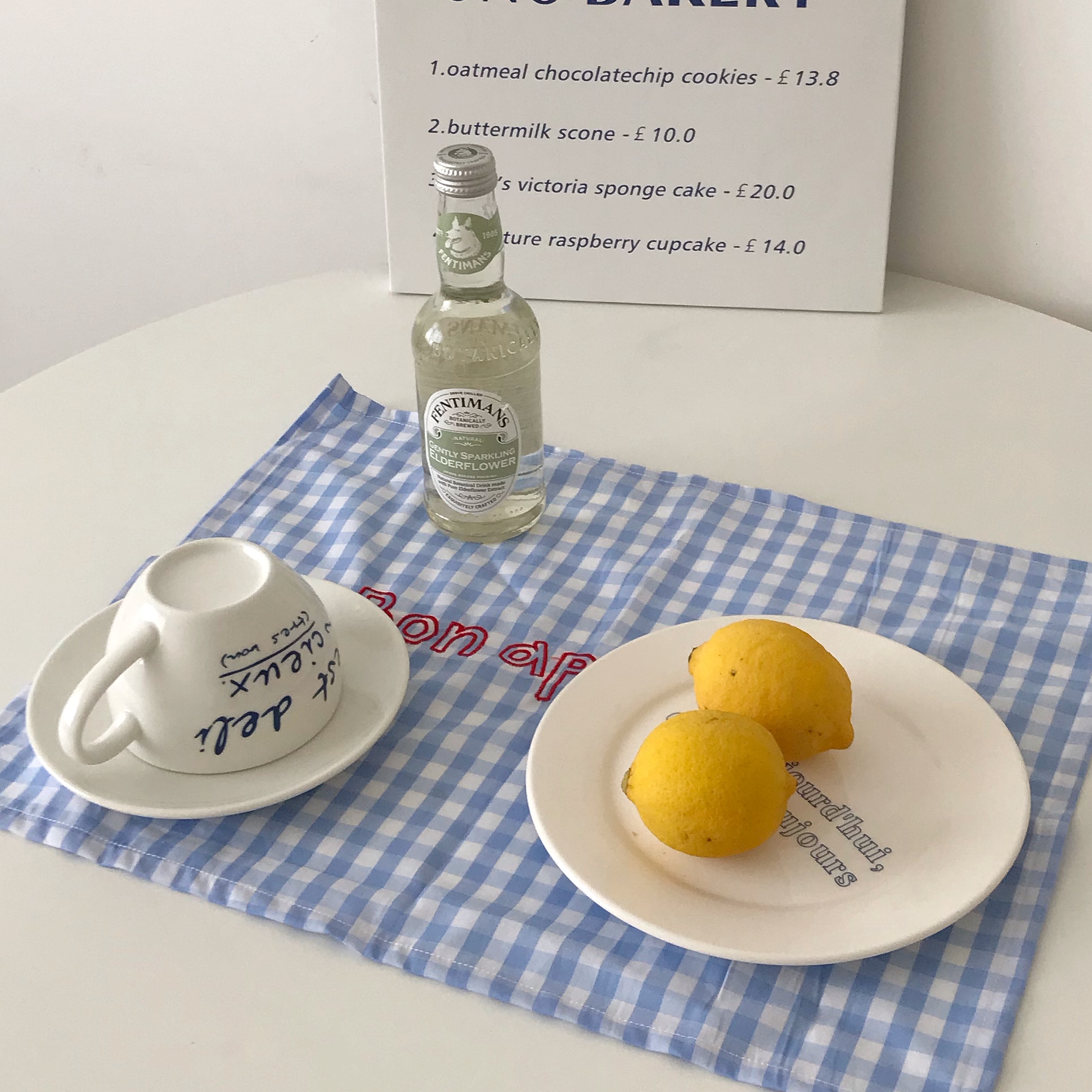 ins wind French plaid style dining cushion embroidered geb small frescoed plaid tablectable cloth background cloth Bonappetit