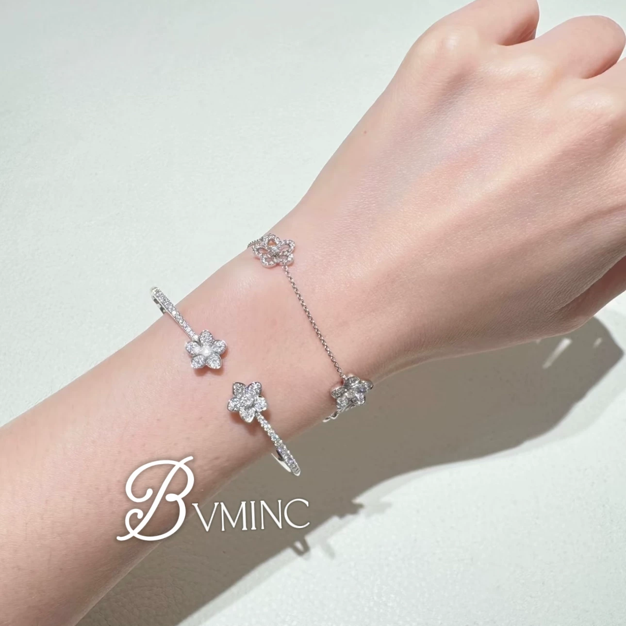 Bvminc GF double flower full diamond open bracelet