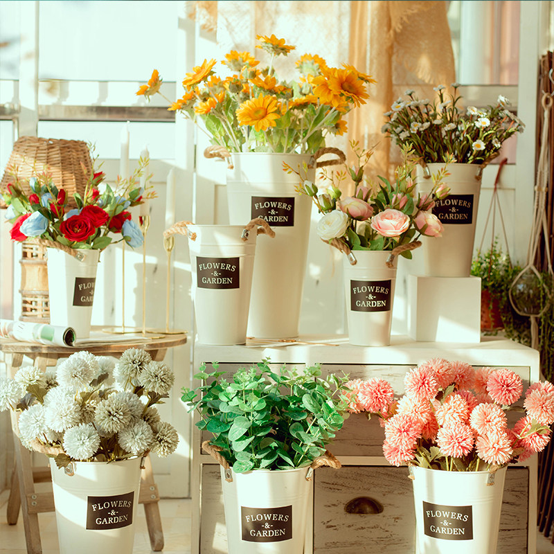 Pastoral dry flower bucket flowers flower bucket tin bucket wake flower bucket flower shop decoration flower pot home living room flower arrangement flower tube
