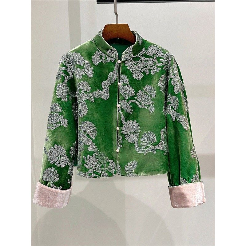 高级感女装2025年秋冬新款V领长袖外套高腰休闲裤气质薄棉两件套穿搭效果好不好？