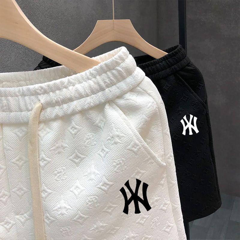 High-End Jacquard Light Luxury Casual Style Shorts Men's Trendy Brand Five-Point Shorts 2025 New Men's Beach Shorts
