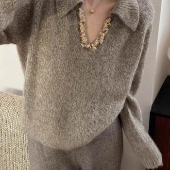 Gray sequined v-neck lapel sweater for late autumn and early winter, lazy and high-end, super good-looking loose knitted sweater for women
