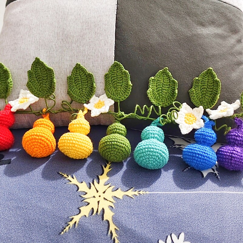 Finished Crochet Set of Seven Gourd-Shaped Car Hangings with Rainbow Fortune Vine Leaves, Yarn, and Crochet Hook DIY Knitting Material Kit
