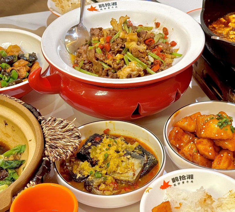 〈Heat-Resistant〉Small Frying Pan for Stir-Frying Beef Jerky, Chili Stir-Fry Meat Bowl, Stir-Fry Chicken Tableware, Hunan Restaurant Plate, Beef Stove