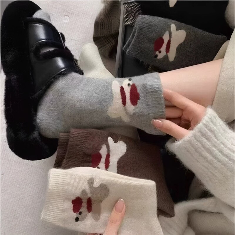 Women's Socks with Cute Dog Patterns, Mid-Calf Socks for Women, Thick Autumn and Winter Fleece-Lined Home Sleep Socks, Cartoon Socks, Pack of 5 Pairs Women's Socks with Cute Dog Patterns, Mid-Calf Socks for Women, Thick Autumn and Winter Fleece-Lined Home Sleep Socks, Cartoon Socks, Pack of 5 Pairs