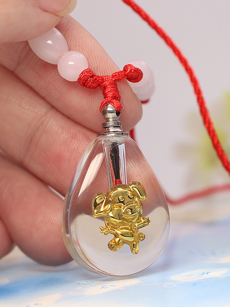 Fetal hair souvenir diy homemade baby pig baby full moon gift necklace inlaid with gold Zodiac fetal hair pendant