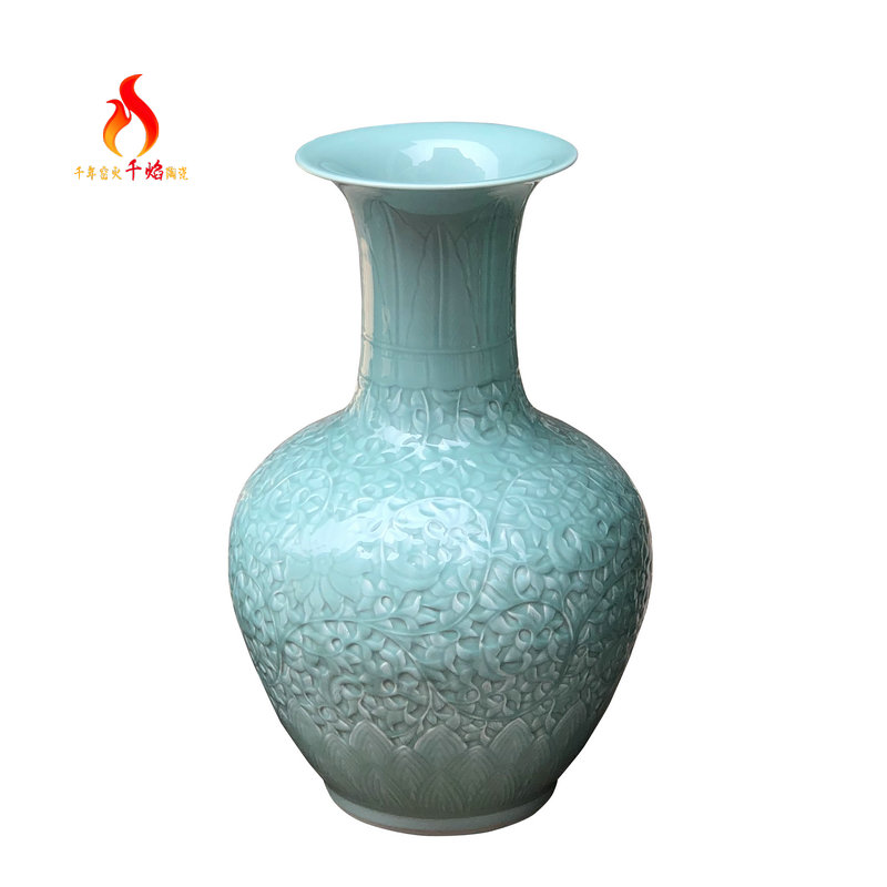 Thousands of flame jingdezhen ceramics vase landing shadow celadon carved lotus flower design Chinese put mesa