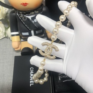 Chanel限量版珍珠项链