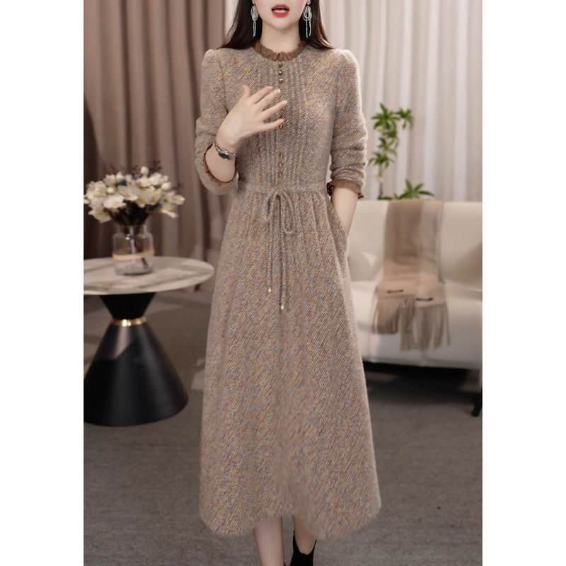Guangzhou Thirteen Rows Waist-Cinching Thickened Dress for Women, 2025 Autumn and Winter New Trendy Style, Suitable for Mothers, Can Be Paired with a Coat, Slimming Dress Guangzhou Thirteen Rows Waist-Cinching Thickened Dress for Women, 2025 Autumn and Winter New Trendy Style, Suitable for Mothers, Can Be Paired with a Coat, Slimming Dress