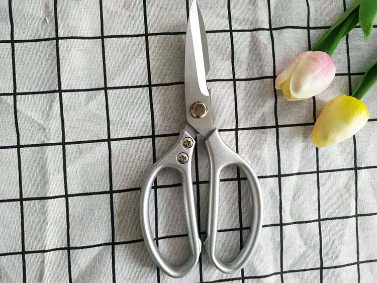 Kitchen scissors household multi-functional killing chicken bone scissors second generation Japanese sk5 stainless steel powerful large tailor scissors