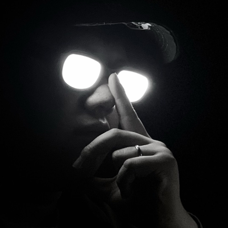 Led two-emitted glasses Conan's same reflective sand sculpture curious sunglasses net red bungling di nightclub photo props