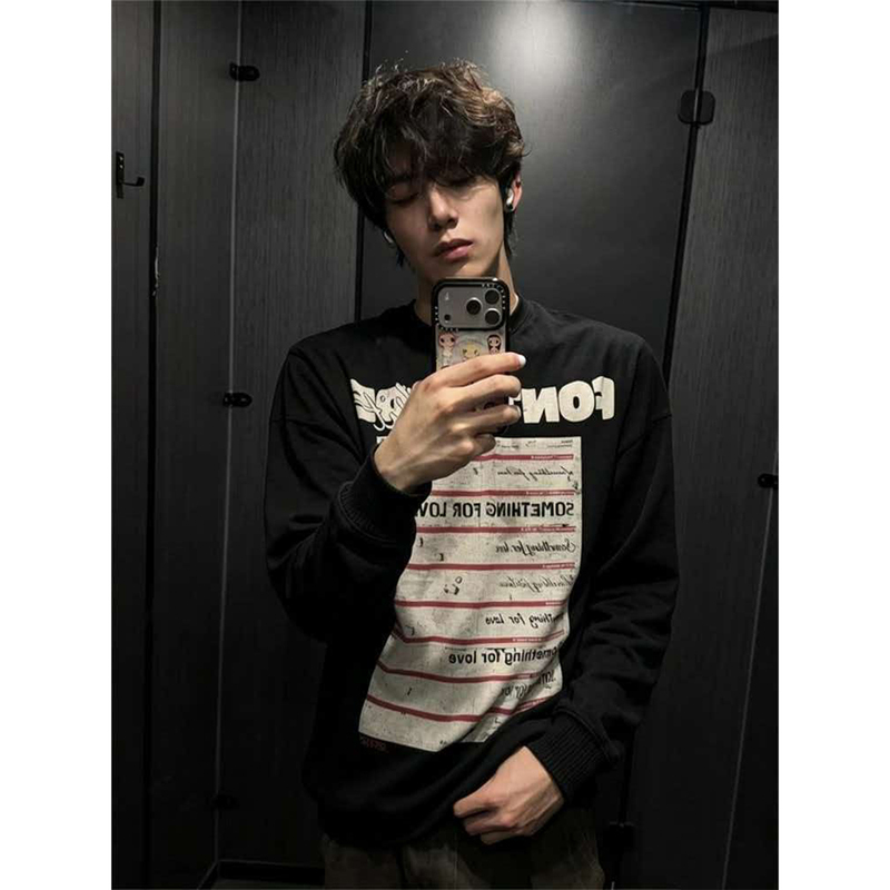 American Retro Letter Print Black Long-Sleeved T-Shirt for Men Early Autumn National Fashion Brand Youth Loose and Versatile Top American Retro Letter Print Black Long-Sleeved T-Shirt for Men Early Autumn National Fashion Brand Youth Loose and Versatile Top