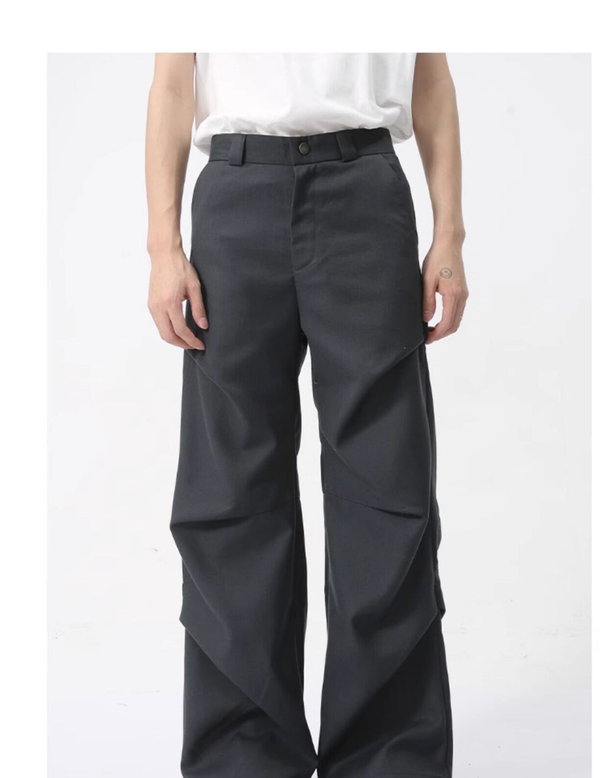 Зичен Зичен оригинал микро Ба брюки мужской сложить швабрый драпировка твердый личность дизайн смысл случайный брюки 