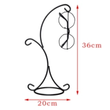 Креативный стенд, солнцезащитные очки