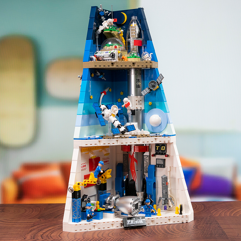 Phoenix-3 Space Ladder Rocket Dreamworks Aerospace Building Blocks Educational Model