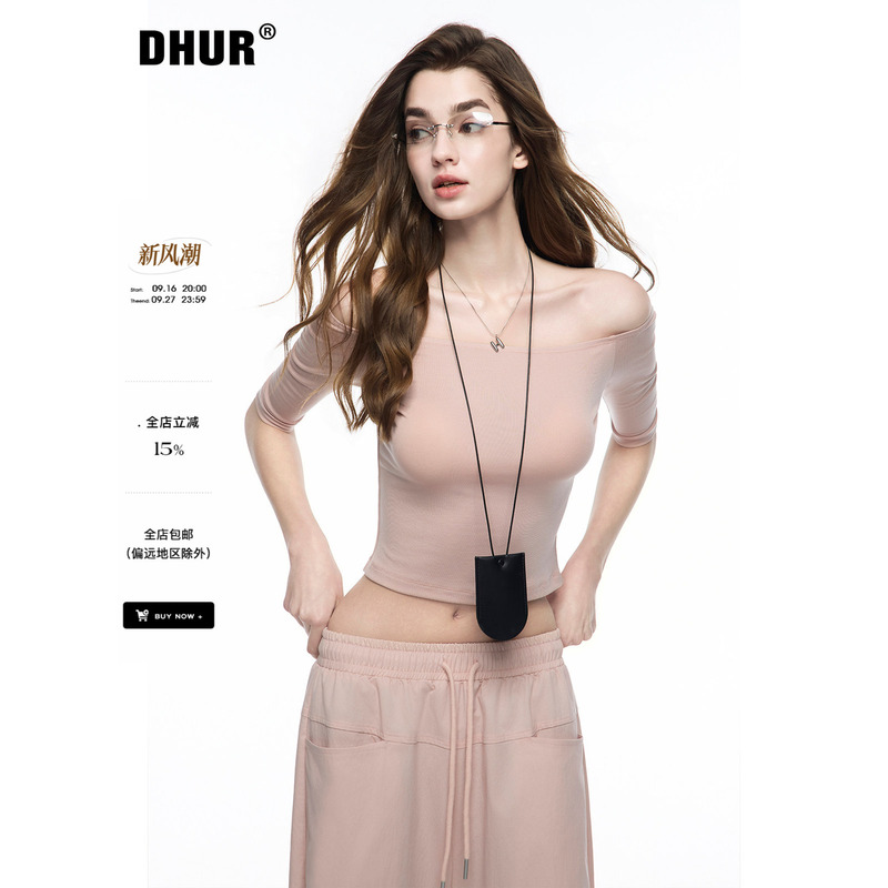 Dhur Original One-Shoulder Off-Shoulder Short Top for Women, Sexy Style, Tight-Fitting, Slimming Pink Short-Sleeve T-Shirt
