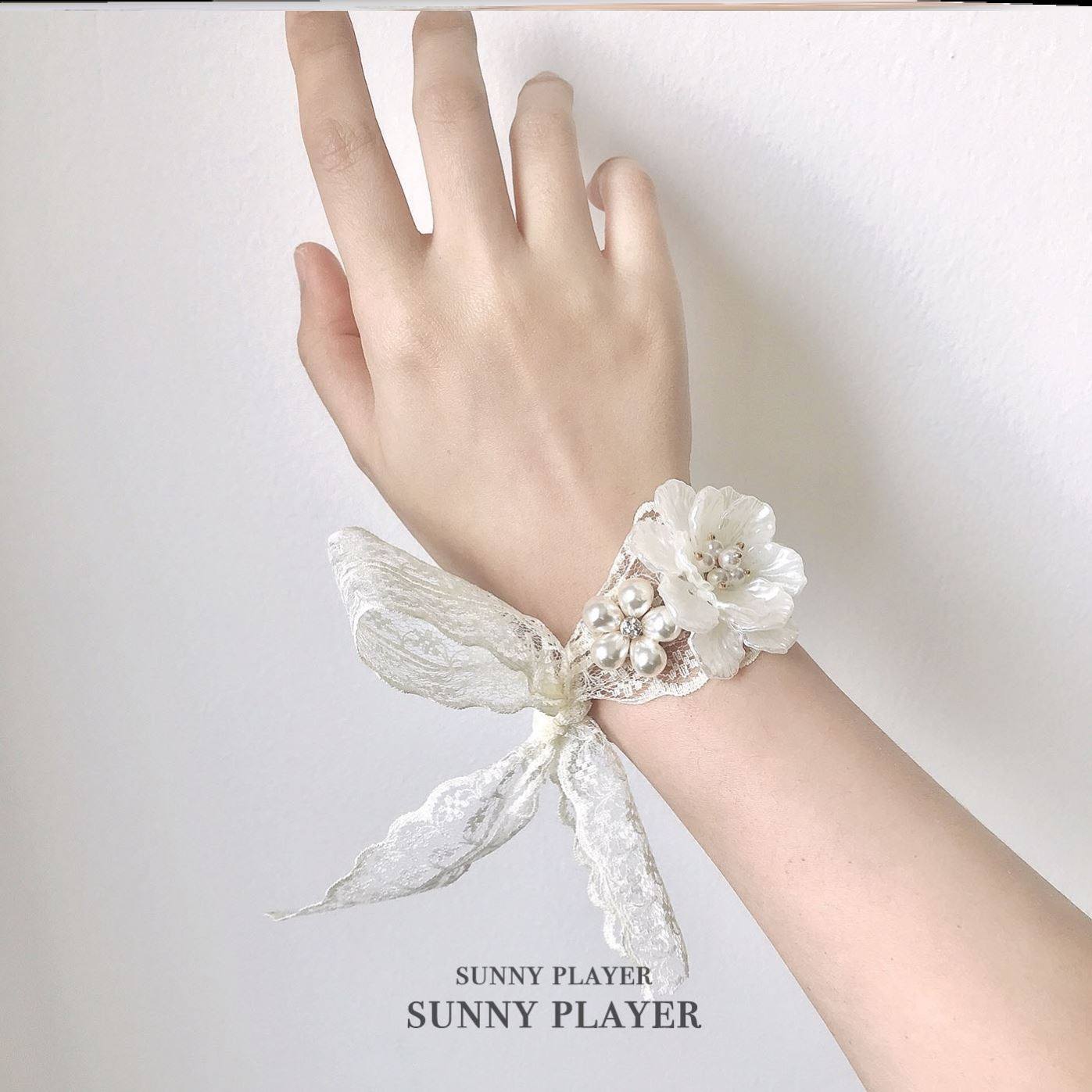 Bride sister bridesmaid group wrist flower Super fairy match wedding yarn forest Super fairy best man hand flower ribbon simple