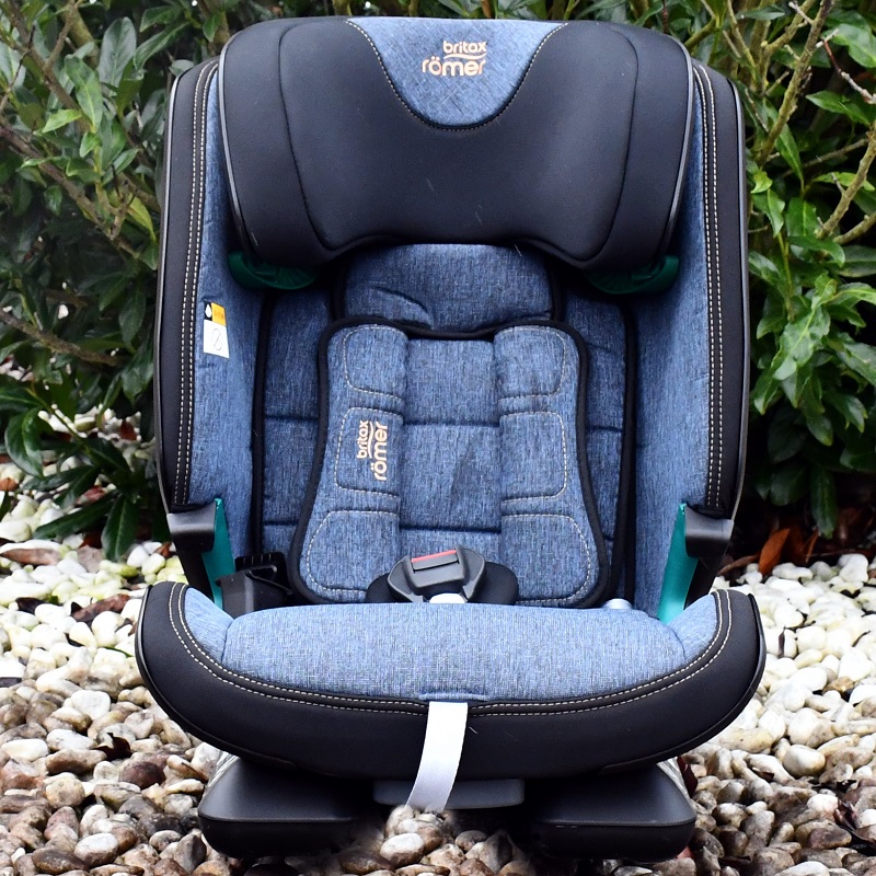 Germany's Baodeshi Variety Knight i-size children's car safety seat car big child 15 months 12 years old green label