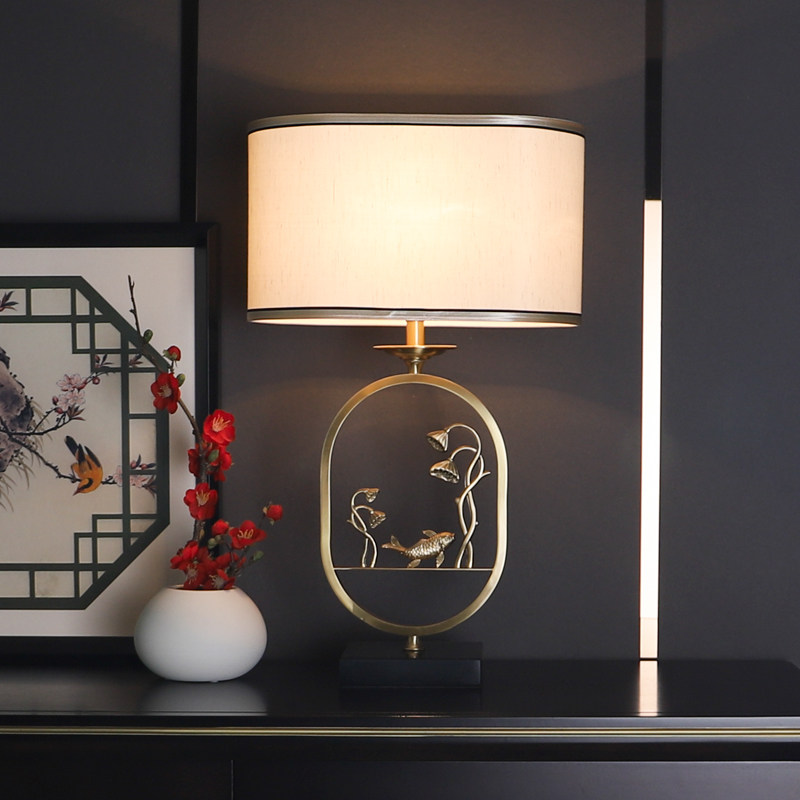 New Chinese all-bronze table lamp Living room Retro book Room Bedroom Bedroom Headlights Classical carp China Wind Zen Serie A