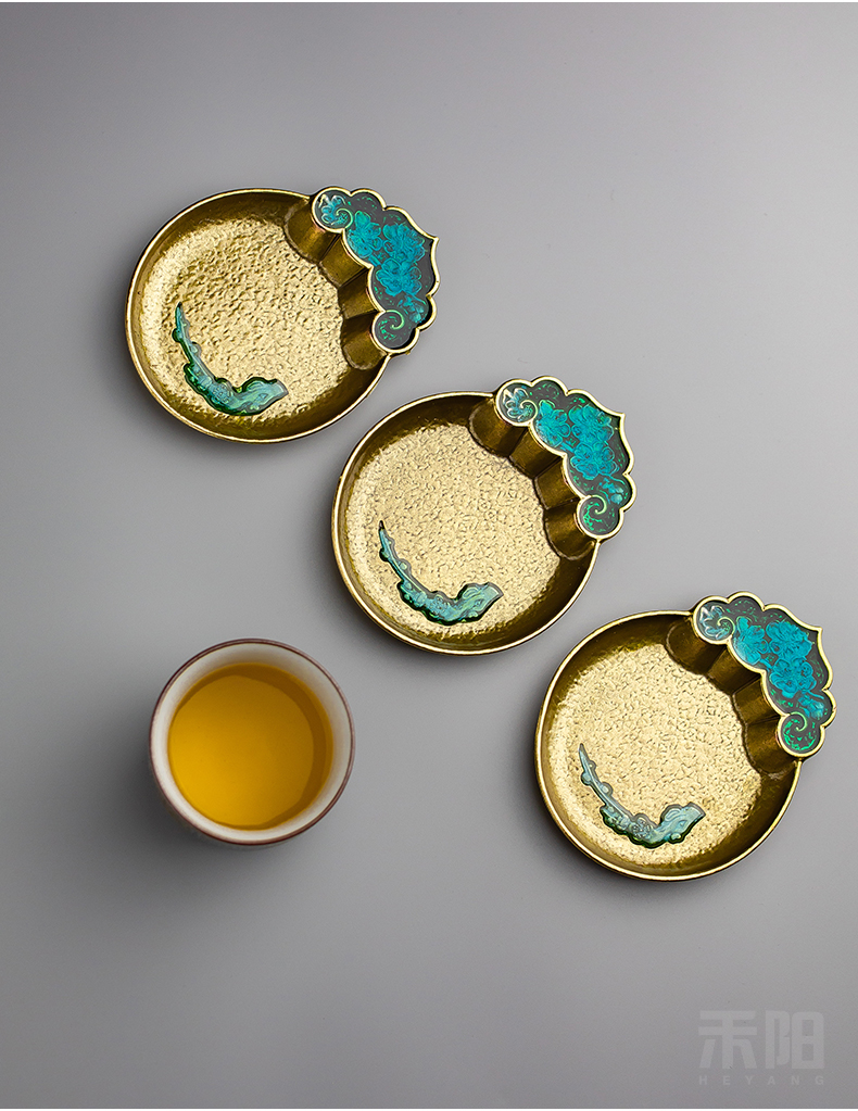 Send Yang cloisonne teacup pad insulation mat enamel color restoring ancient ways golden cup mat and creative tea accessories