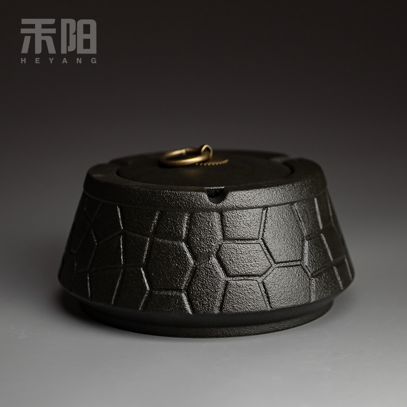 Send Yang black pottery ashtray with cover Chinese style household living room office large wind restoring ancient ways ashtray creative tea table