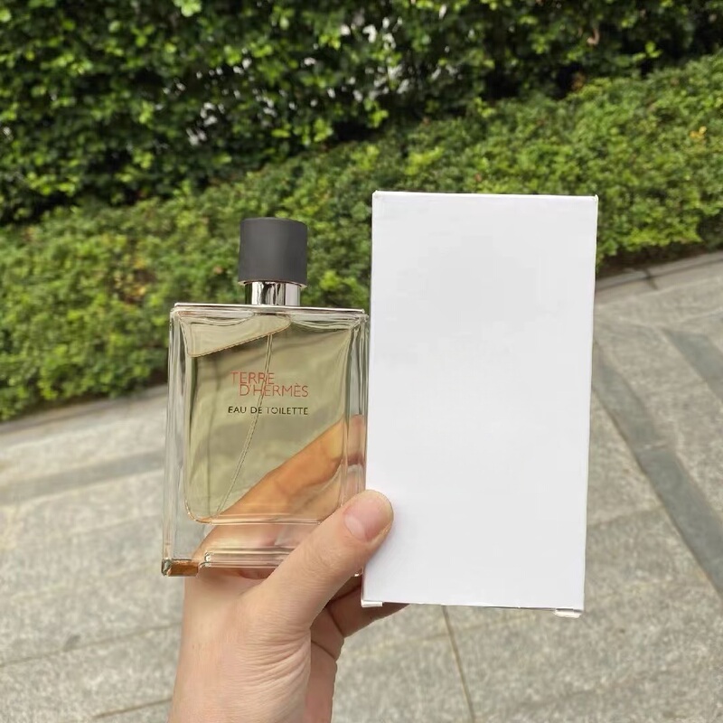 Floor Price, Hurry Up! Very Masculine Scent Hermes Eau De Toilette for Men, Simple White Box