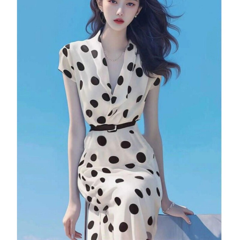 Summer French-Style First Love Long Dress, High-End and Exquisite, with a Goddess-Like Charm and a Variety of Styles, Polka-Dot Dress Summer French-Style First Love Long Dress, High-End and Exquisite, with a Goddess-Like Charm and a Variety of Styles, Polka-Dot Dress